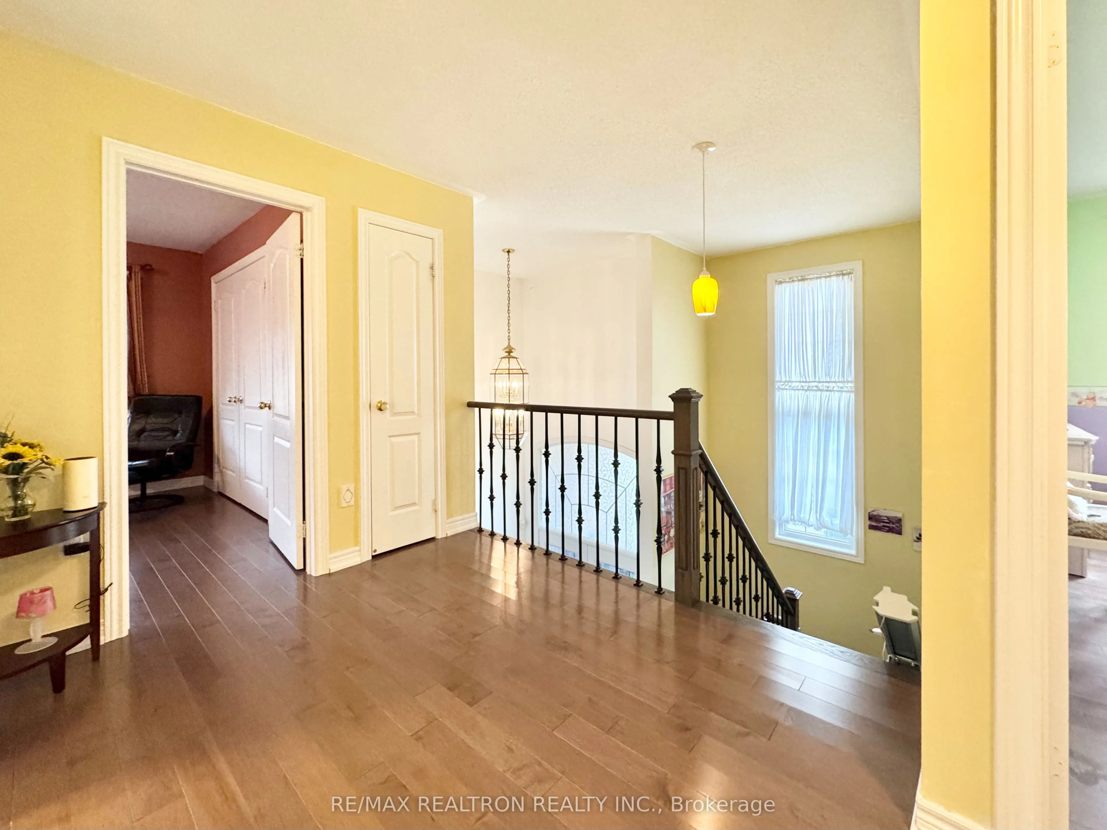 2 Redmond Drive