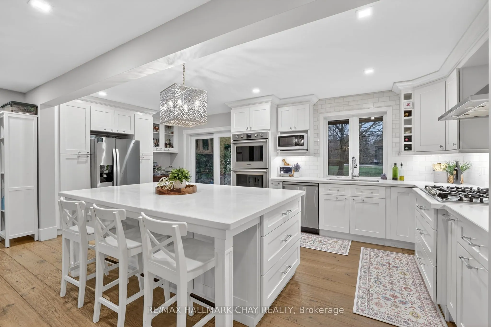 1587 Mount Albert Road