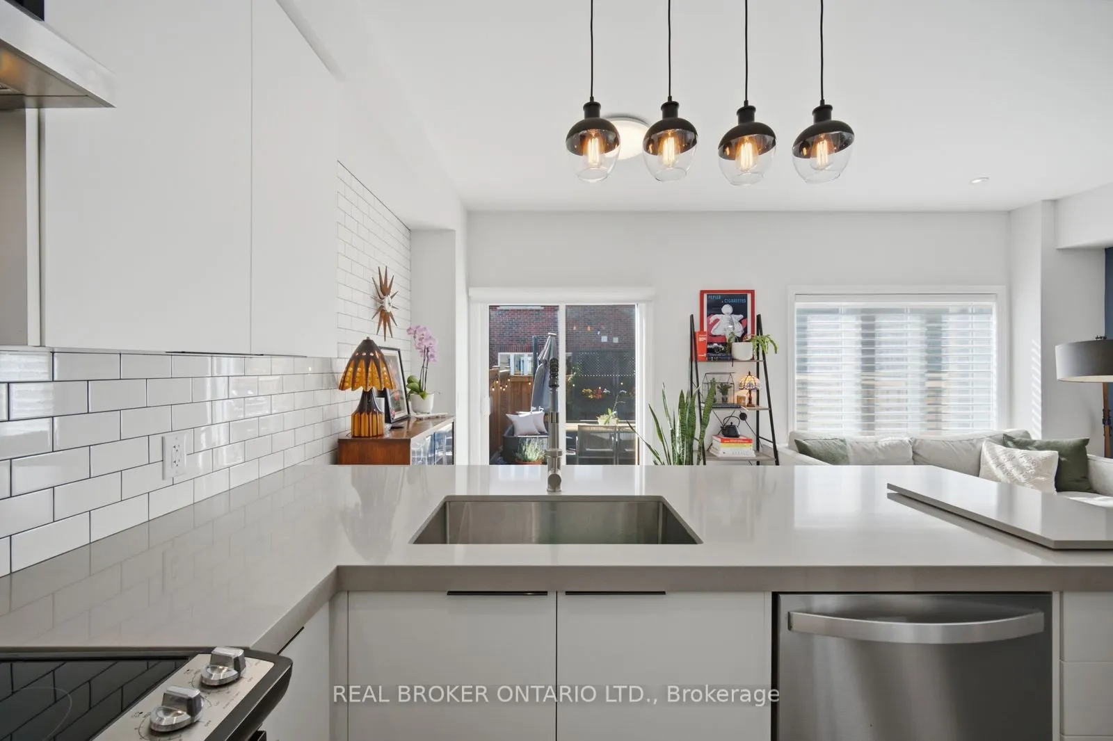 65 Blackwell Crescent