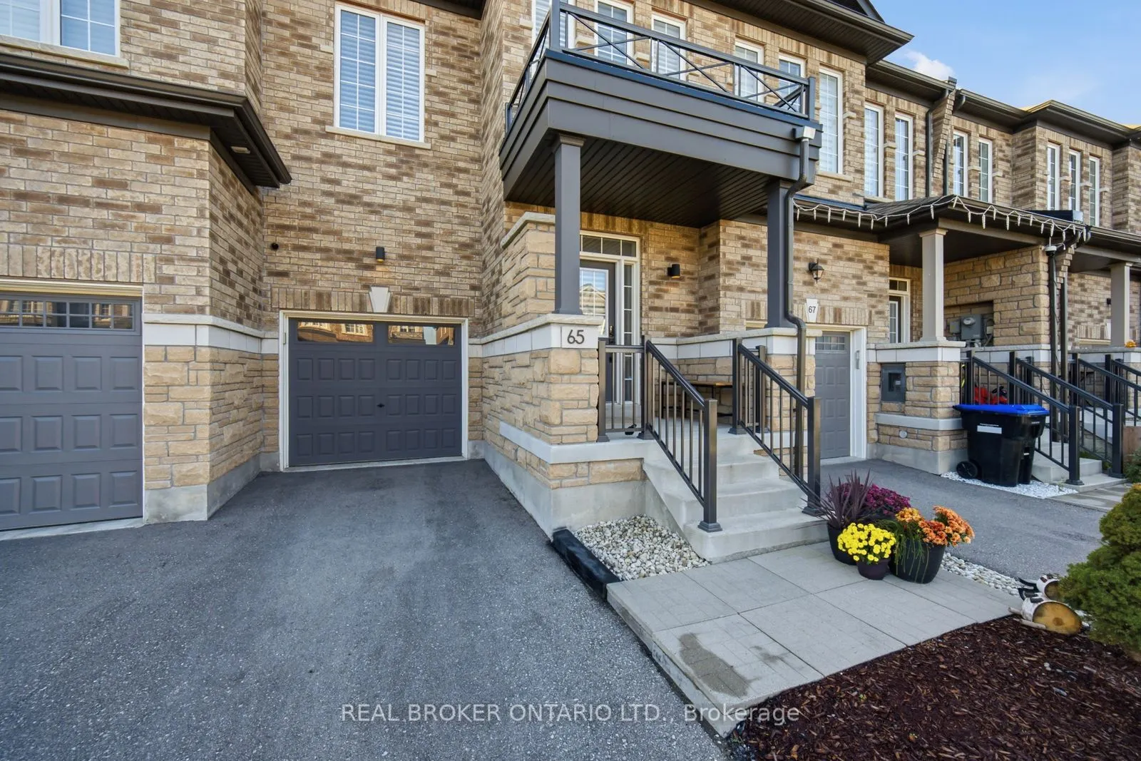 65 Blackwell Crescent