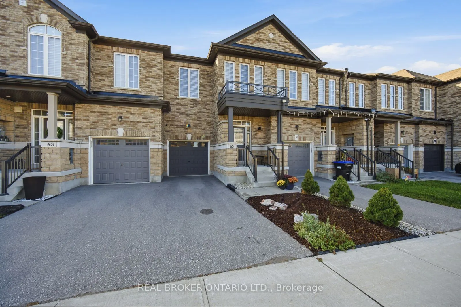 65 Blackwell Crescent