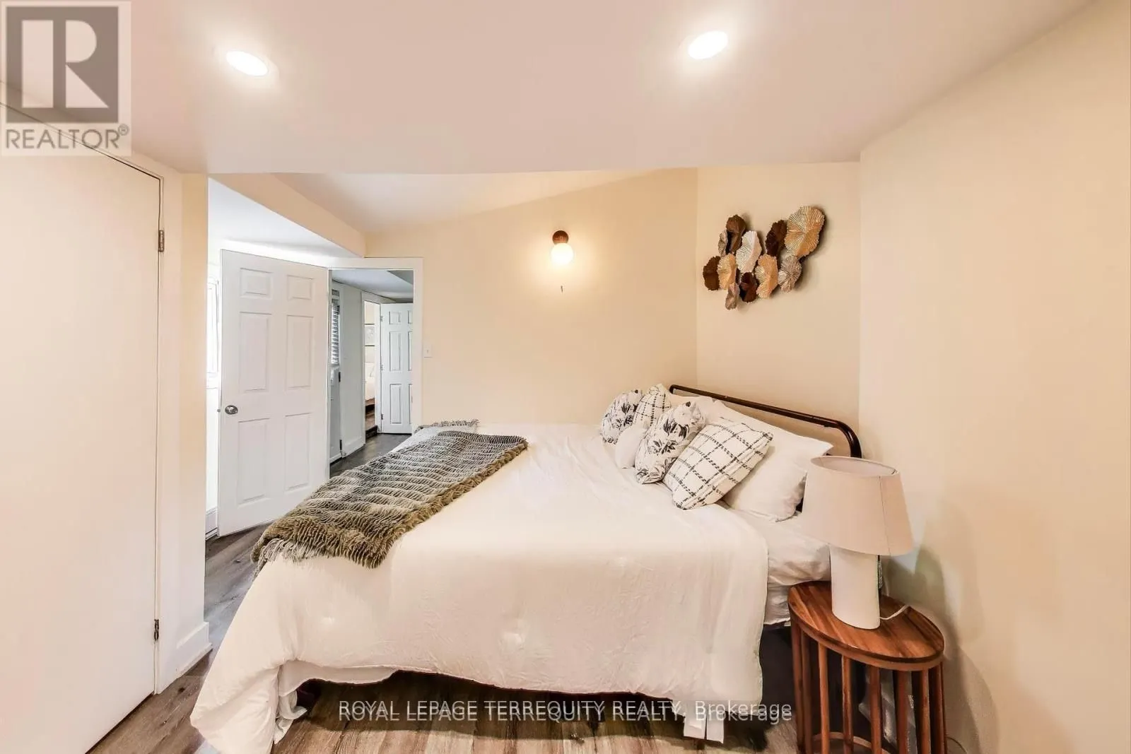 3251 Ravenshoe Road