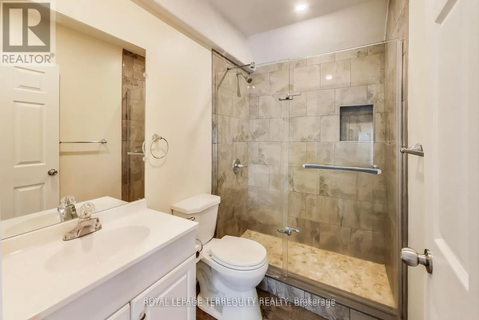 3251 Ravenshoe Road