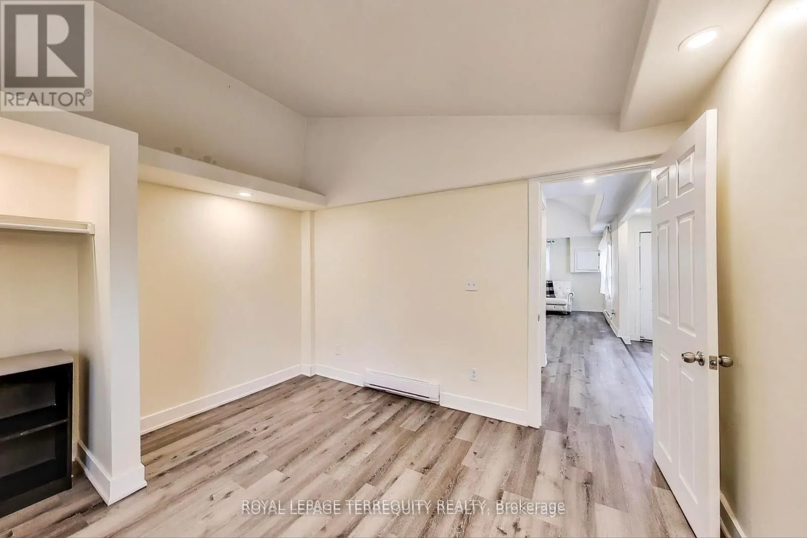 3251 Ravenshoe Road