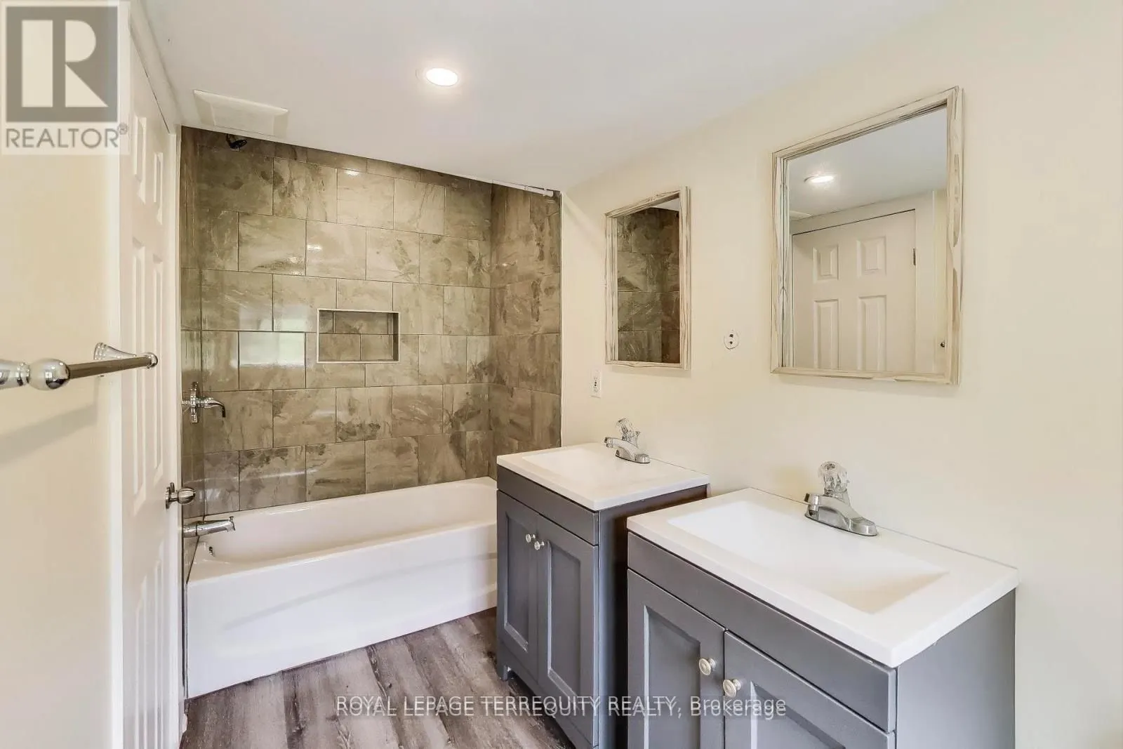 3251 Ravenshoe Road