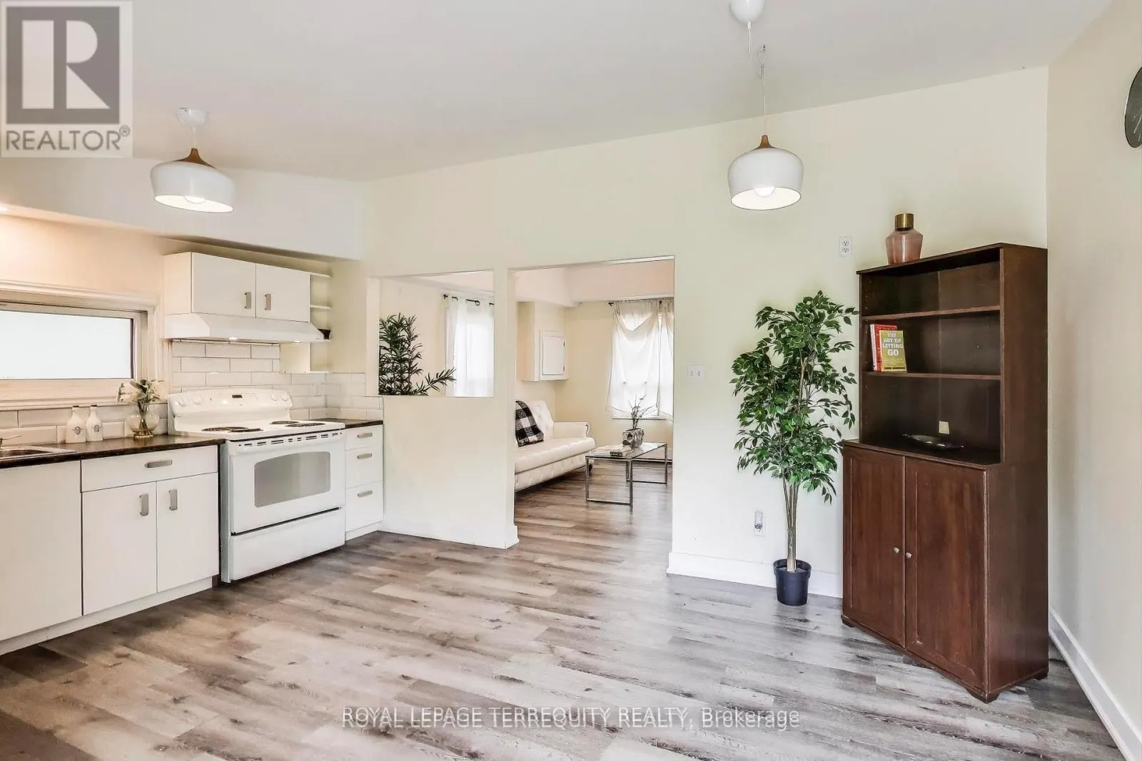 3251 Ravenshoe Road