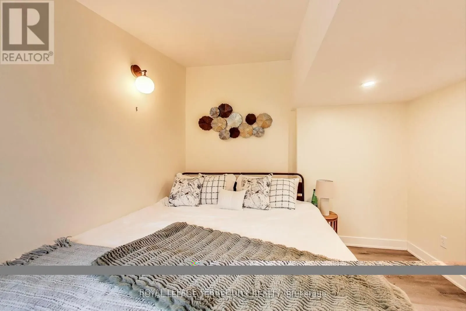 3251 Ravenshoe Road