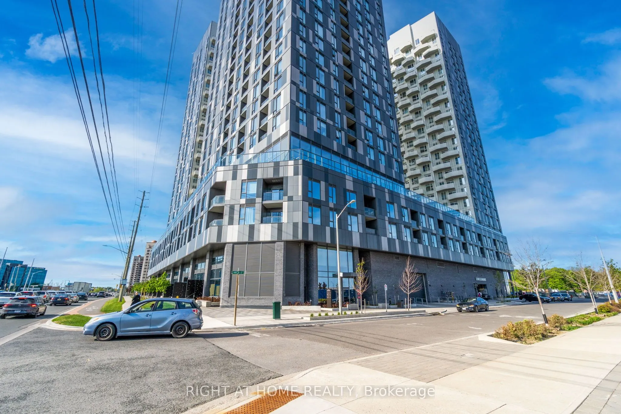 10 Abeja Street #1321