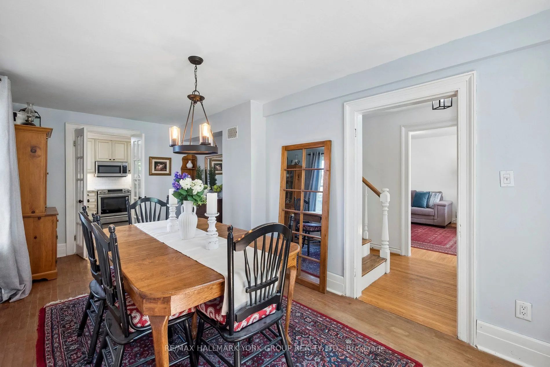 37 Arnold Crescent