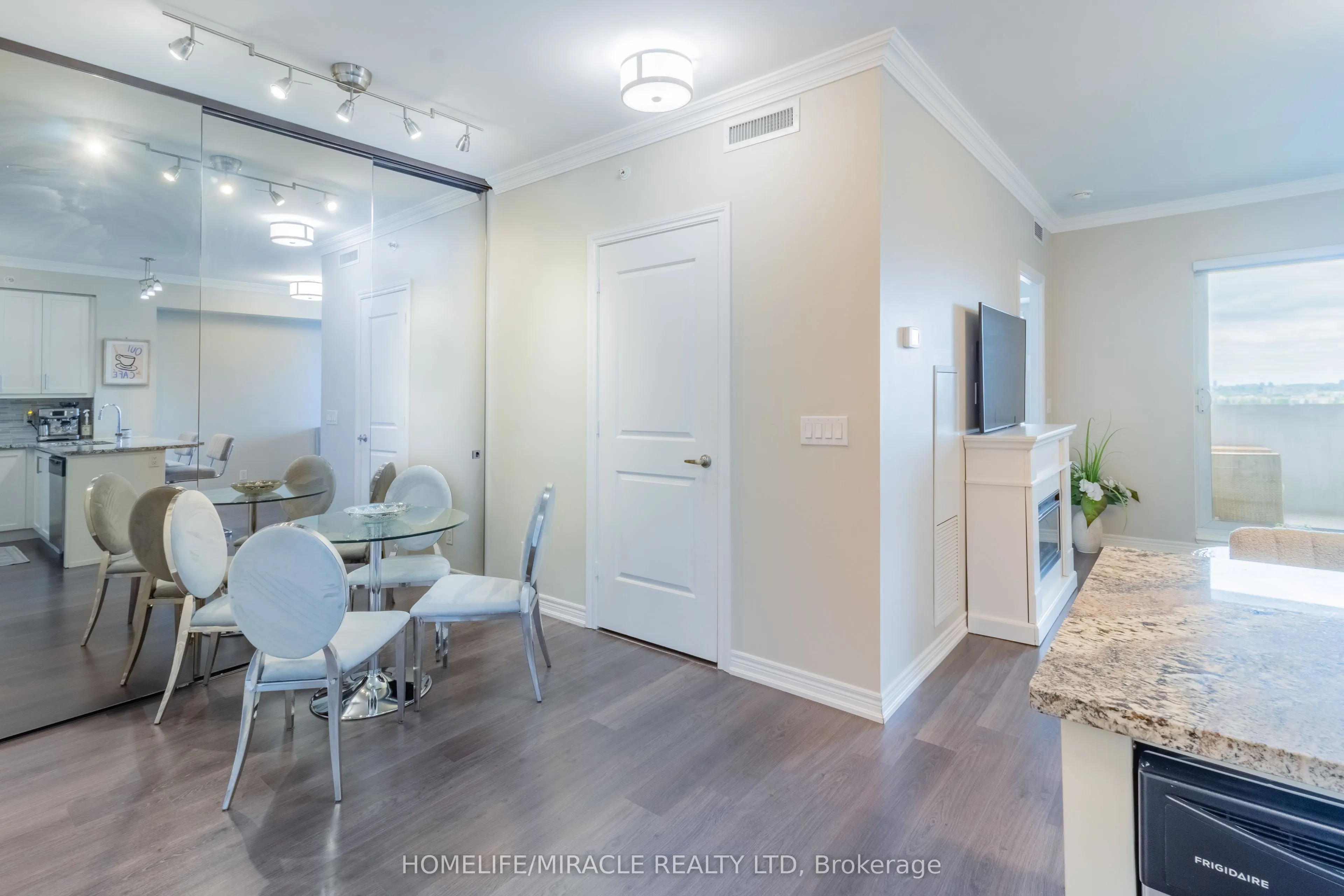 9255 Jane Street #1410
