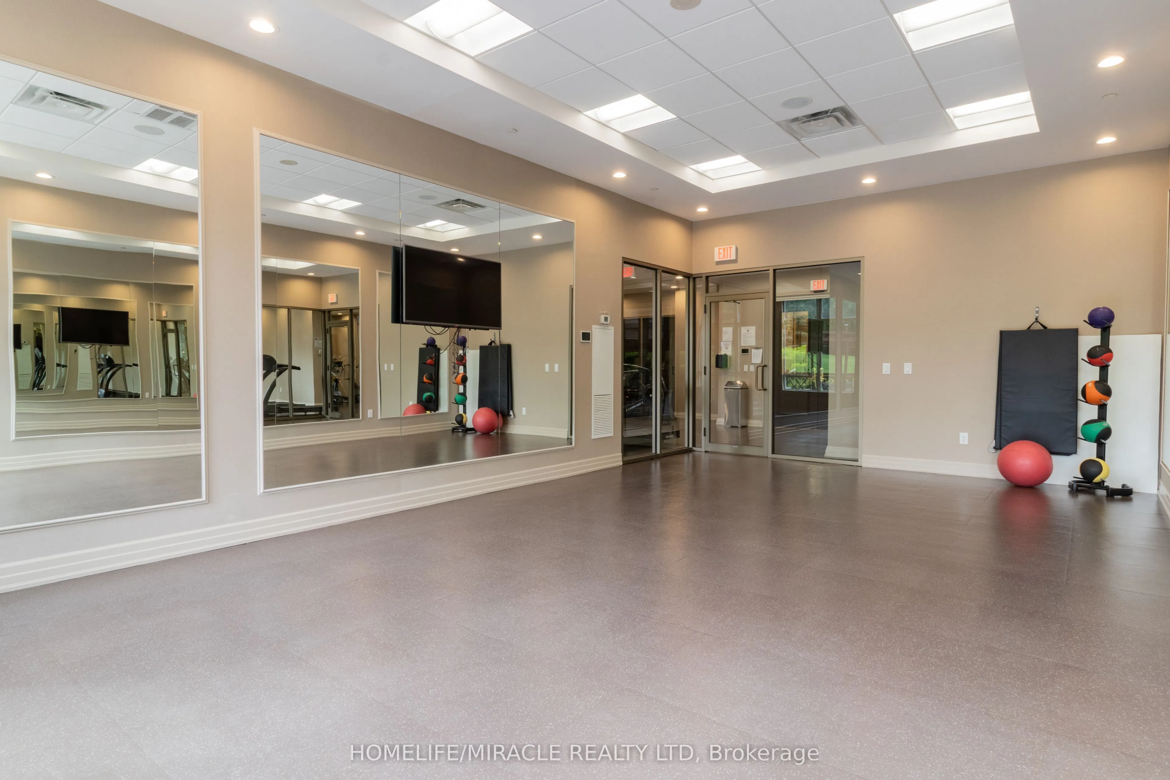 9255 Jane Street #1410