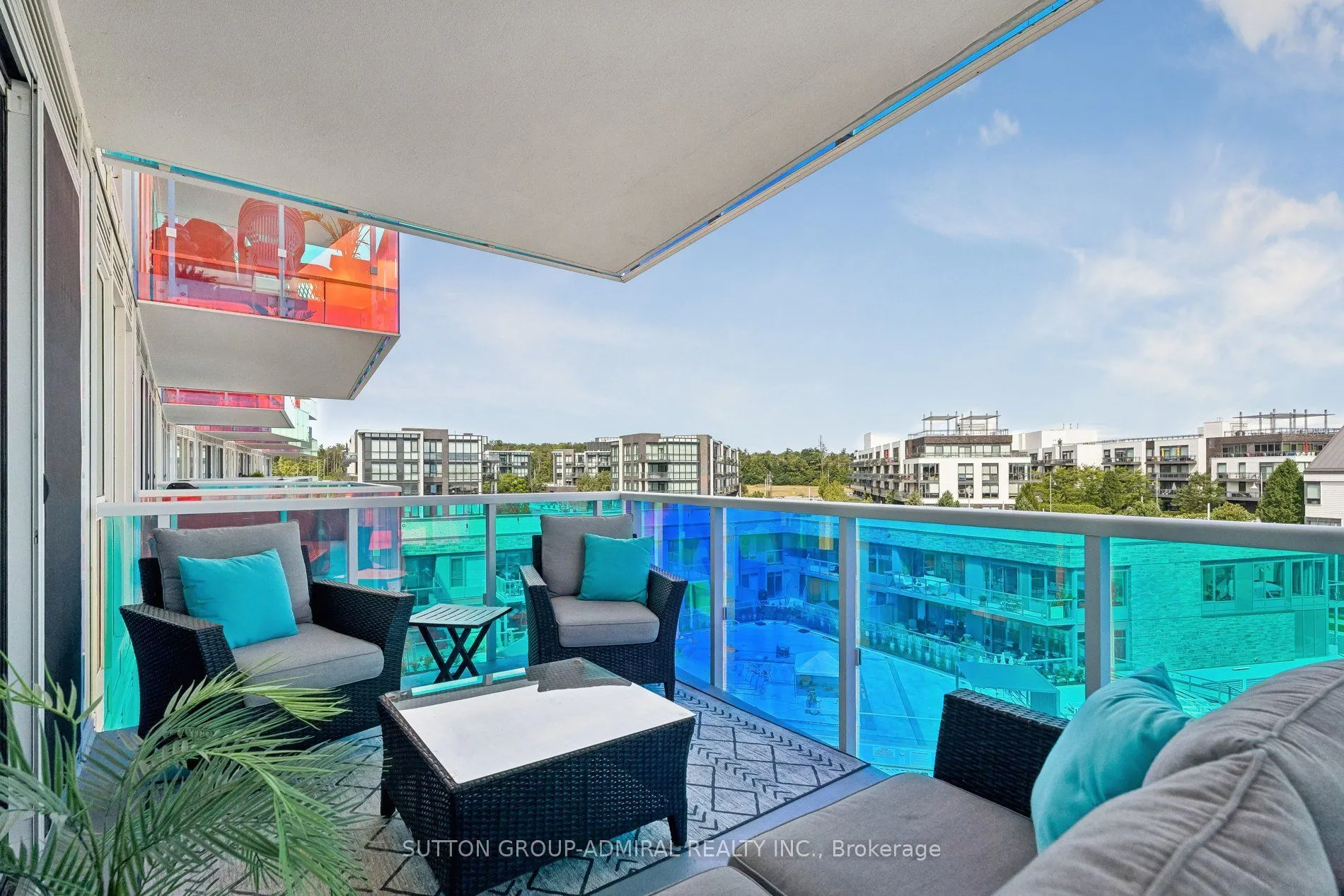 333 Sunseeker Avenue #422
