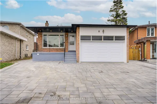 8 Simsbury Court