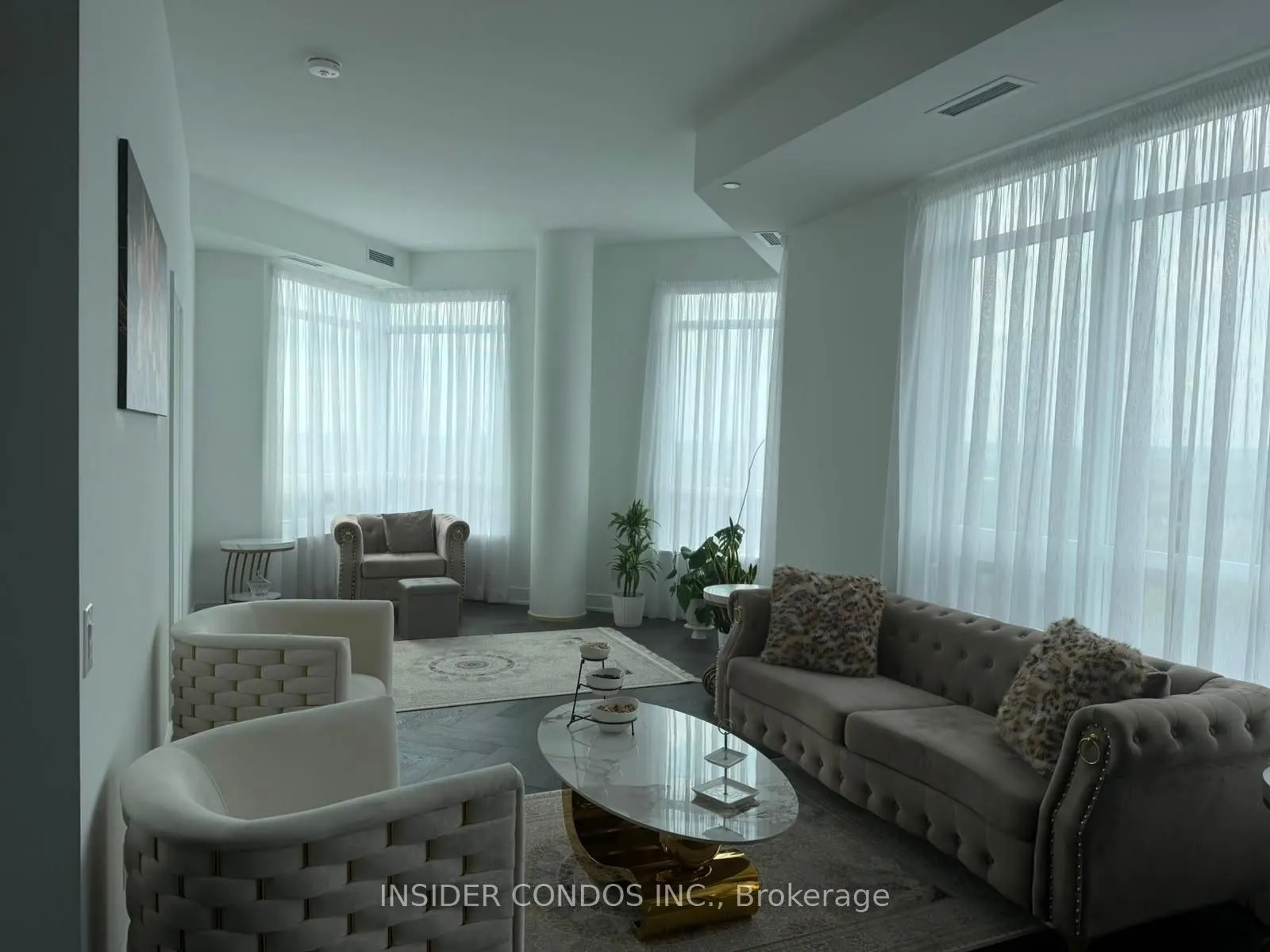 8888 Yonge Street #1402