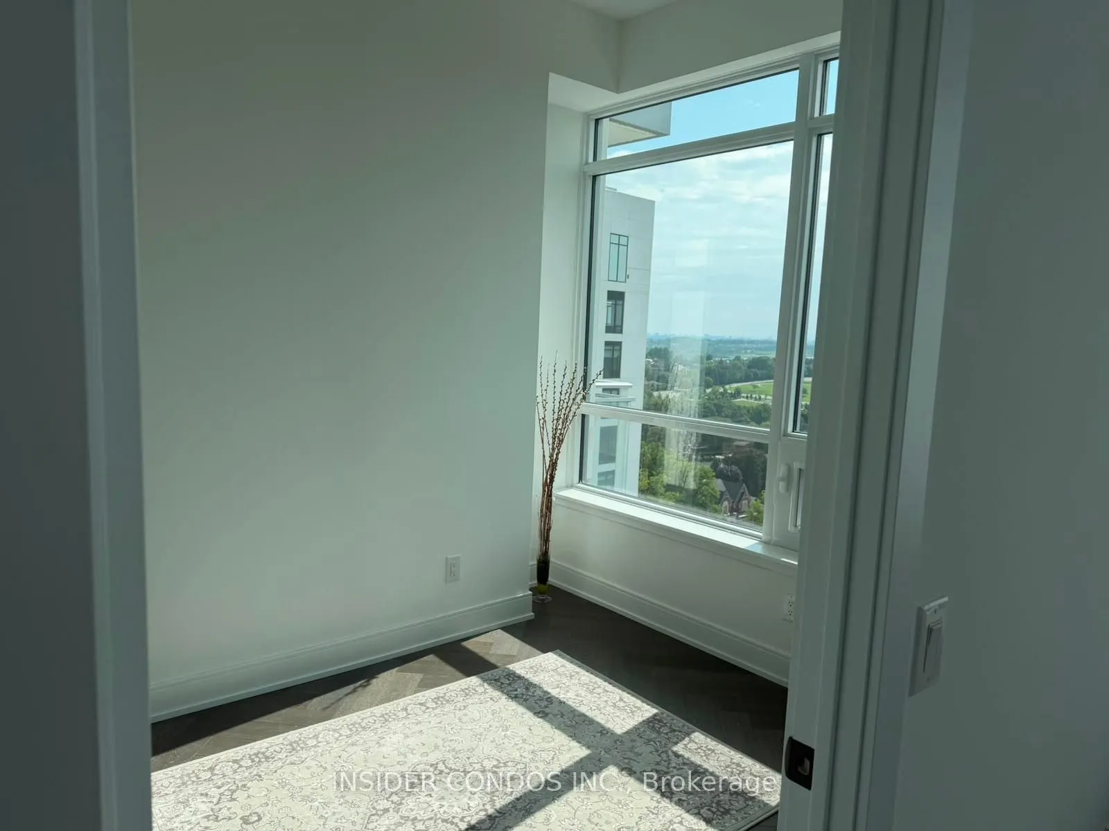 8888 Yonge Street #1402
