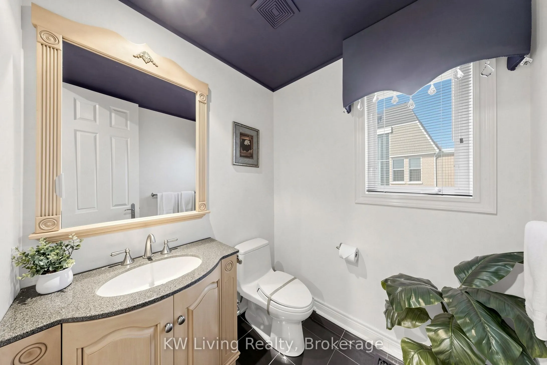 20 ORMSBY Court