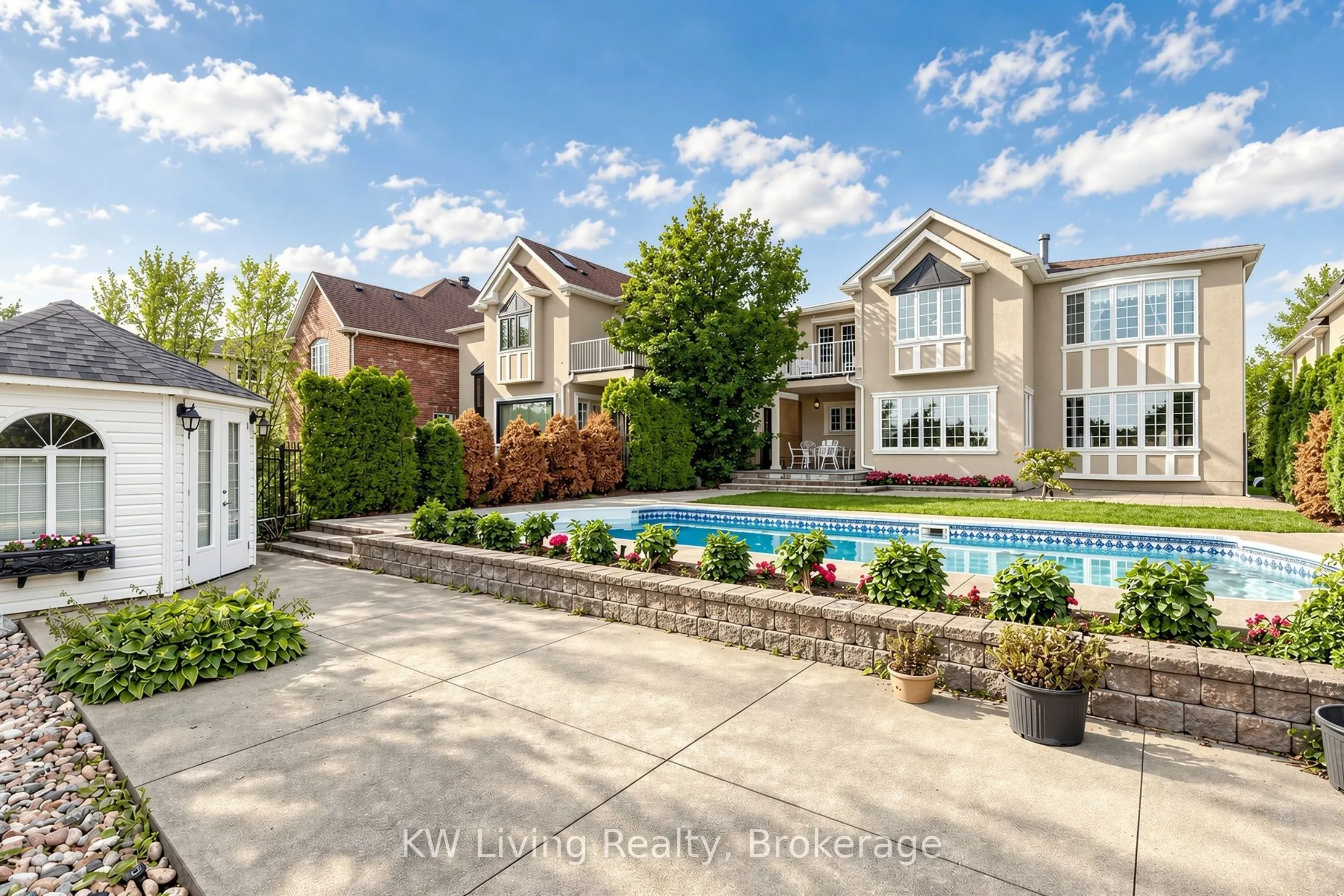 20 ORMSBY Court