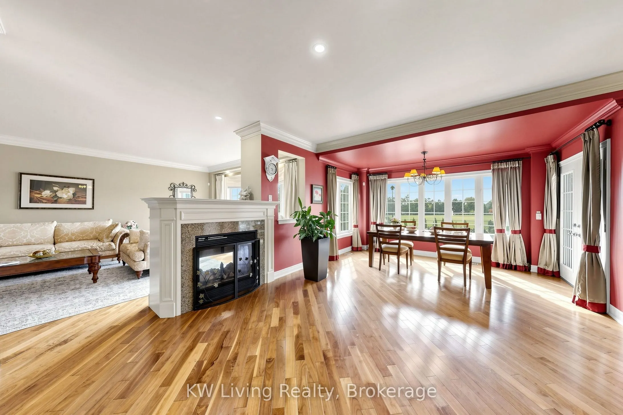 20 ORMSBY Court