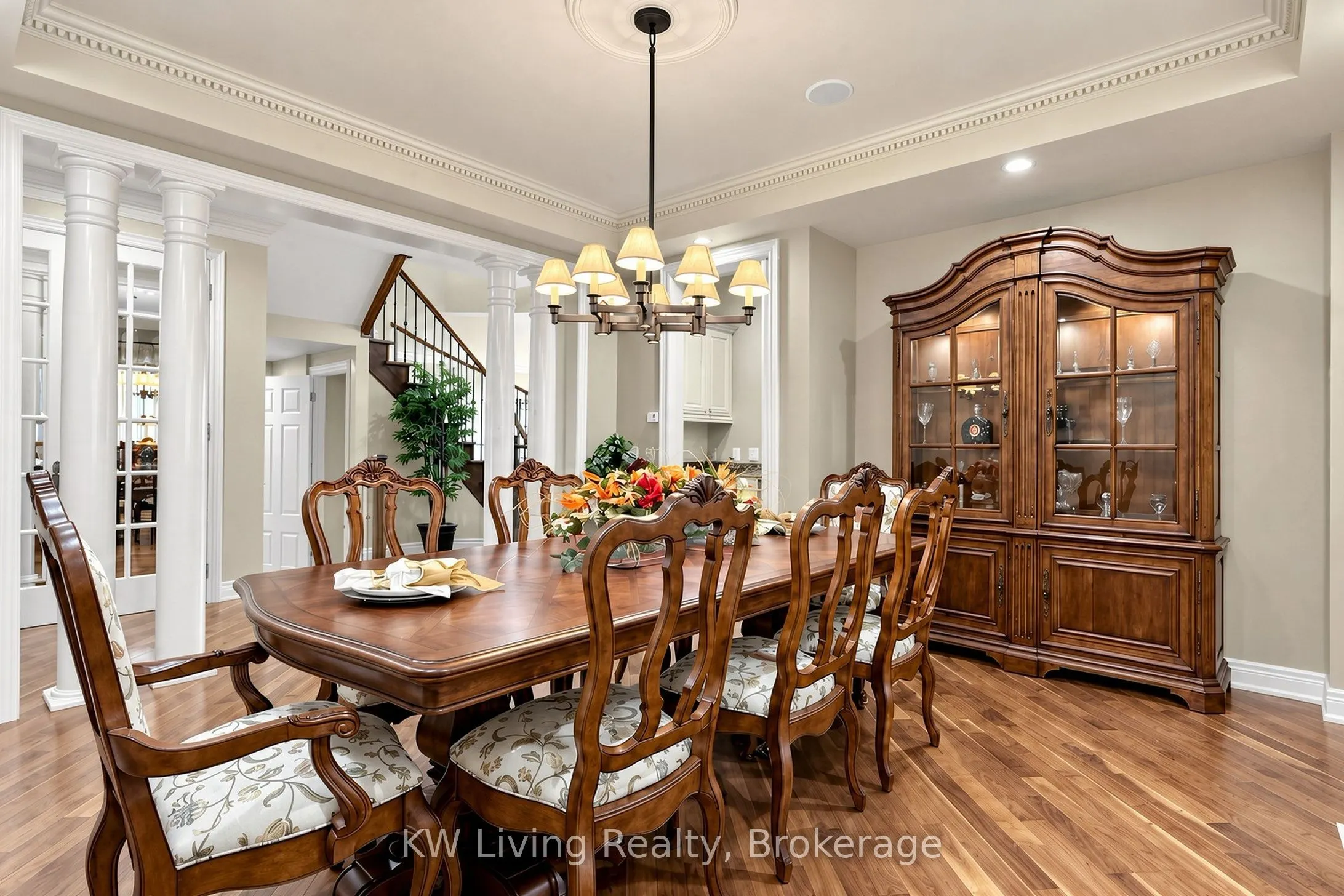 20 ORMSBY Court