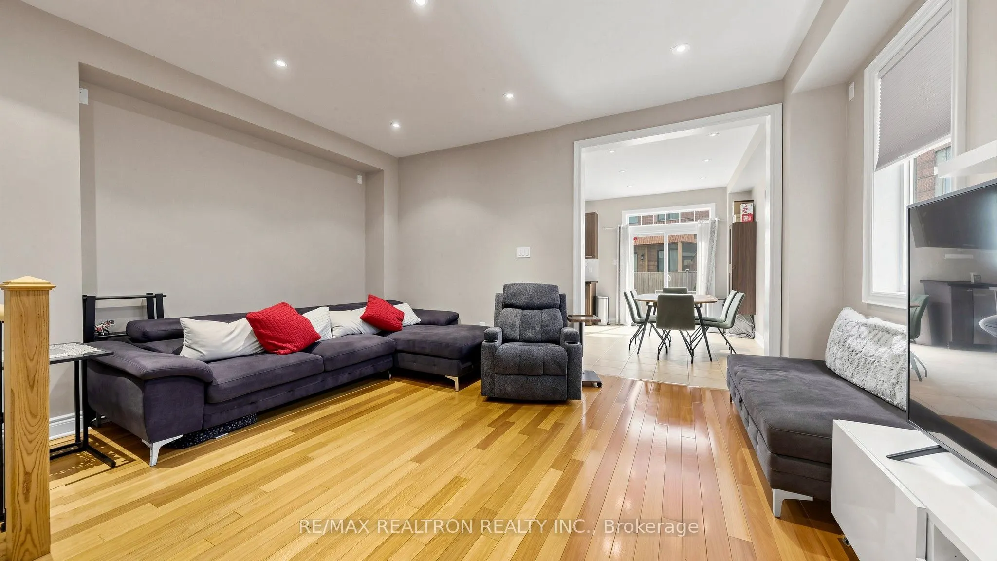 55 Bristlewood Crescent