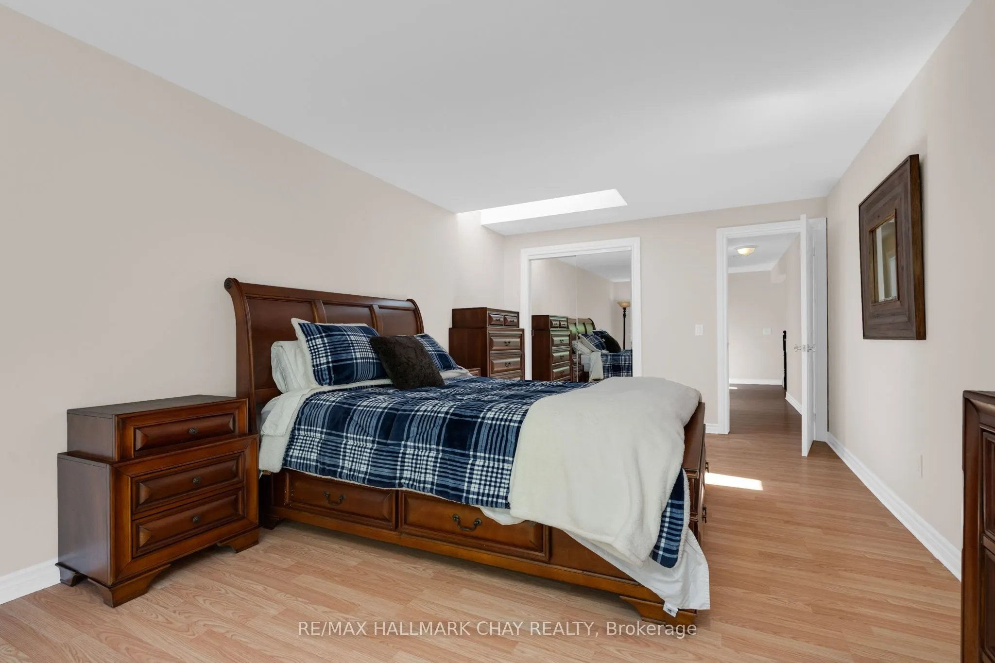 381 Regional Road 8 Road