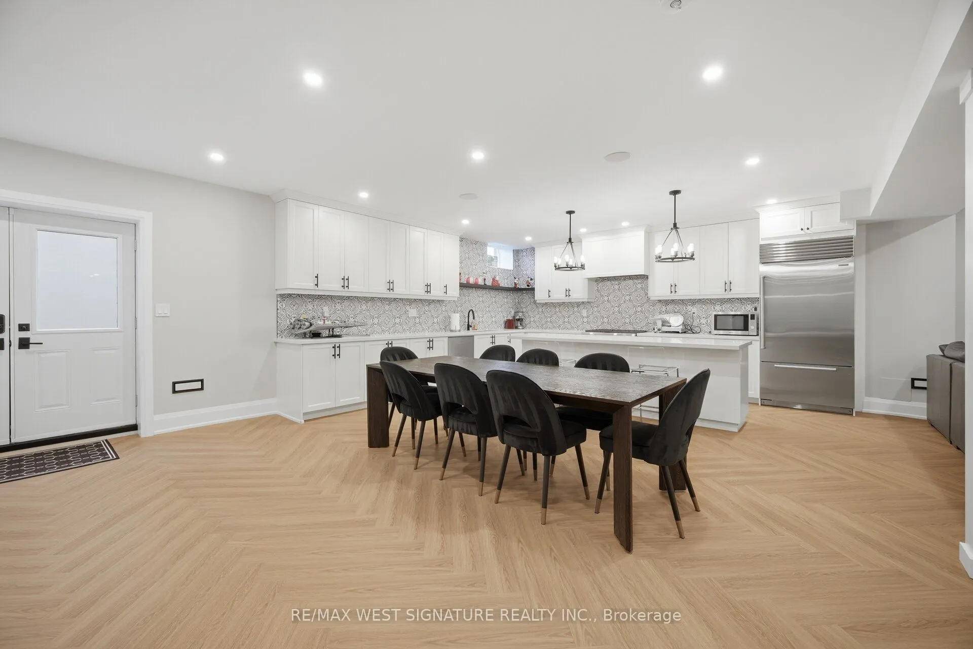 316 Touch Gold Crescent