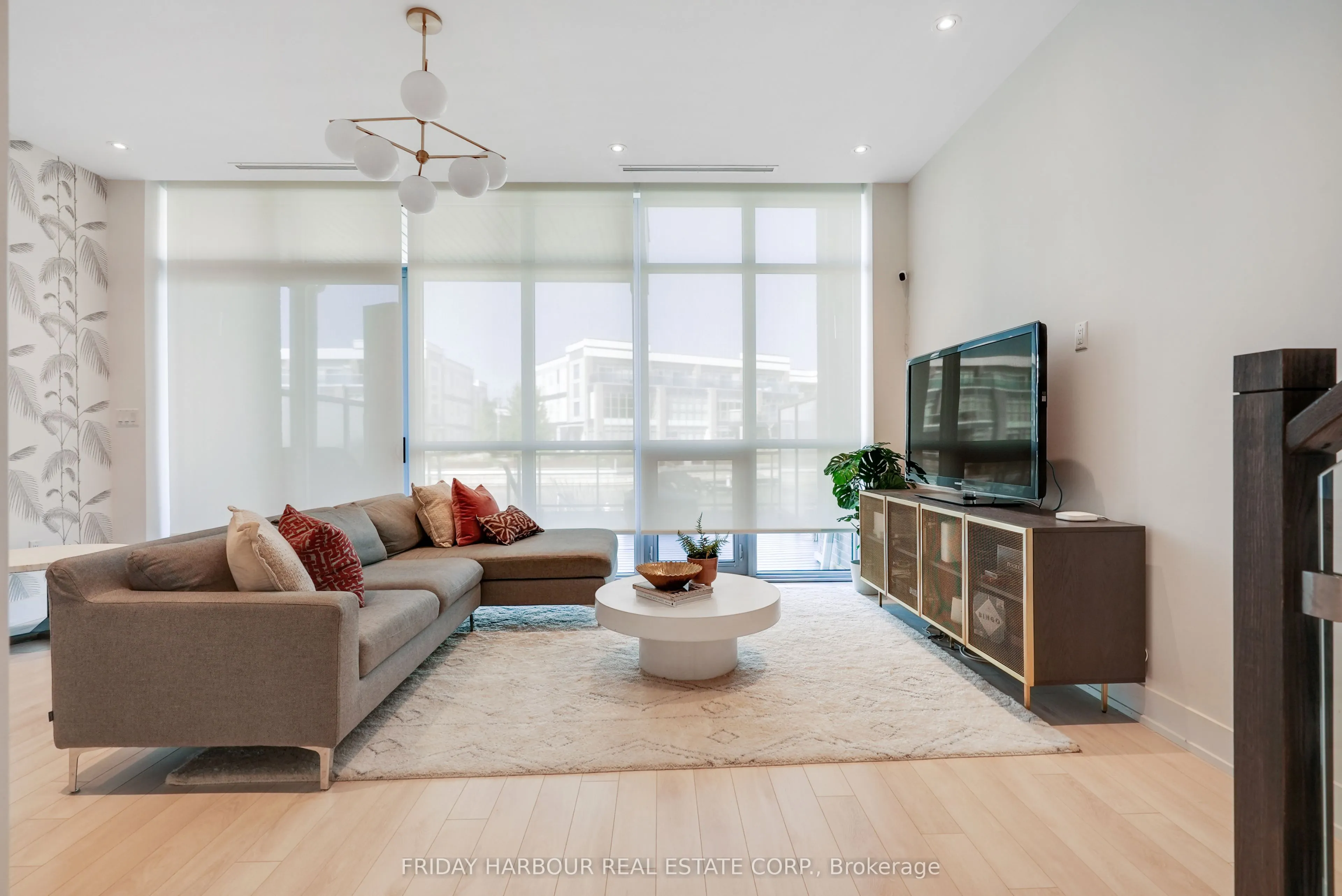 3718 Mangusta Court
