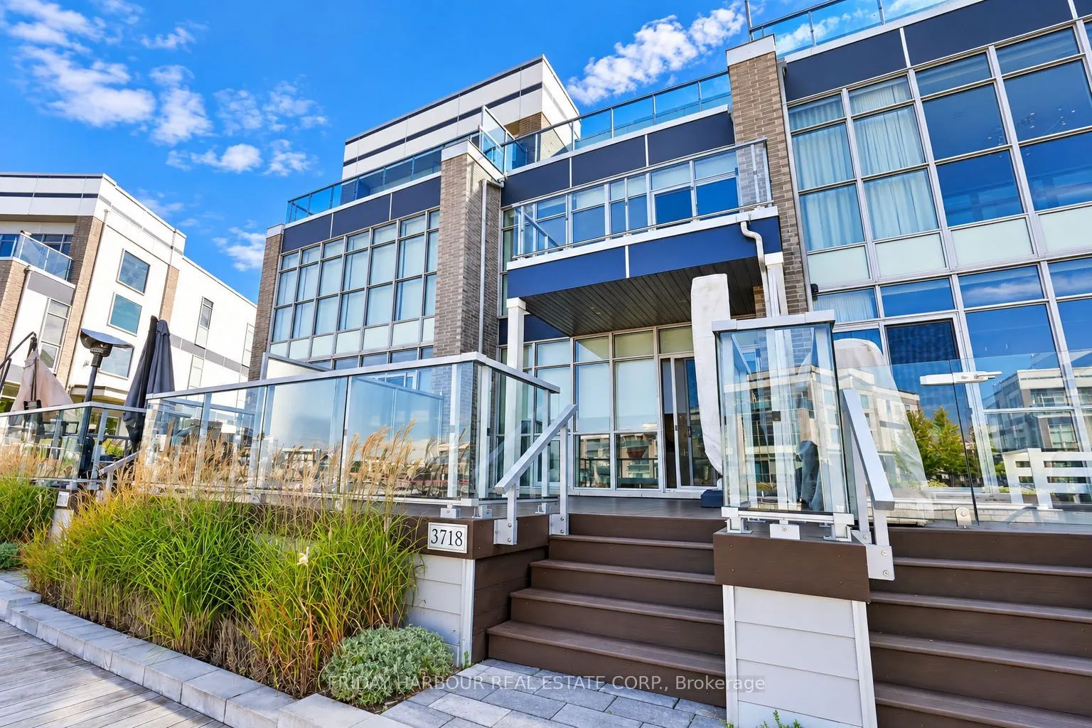 3718 Mangusta Court
