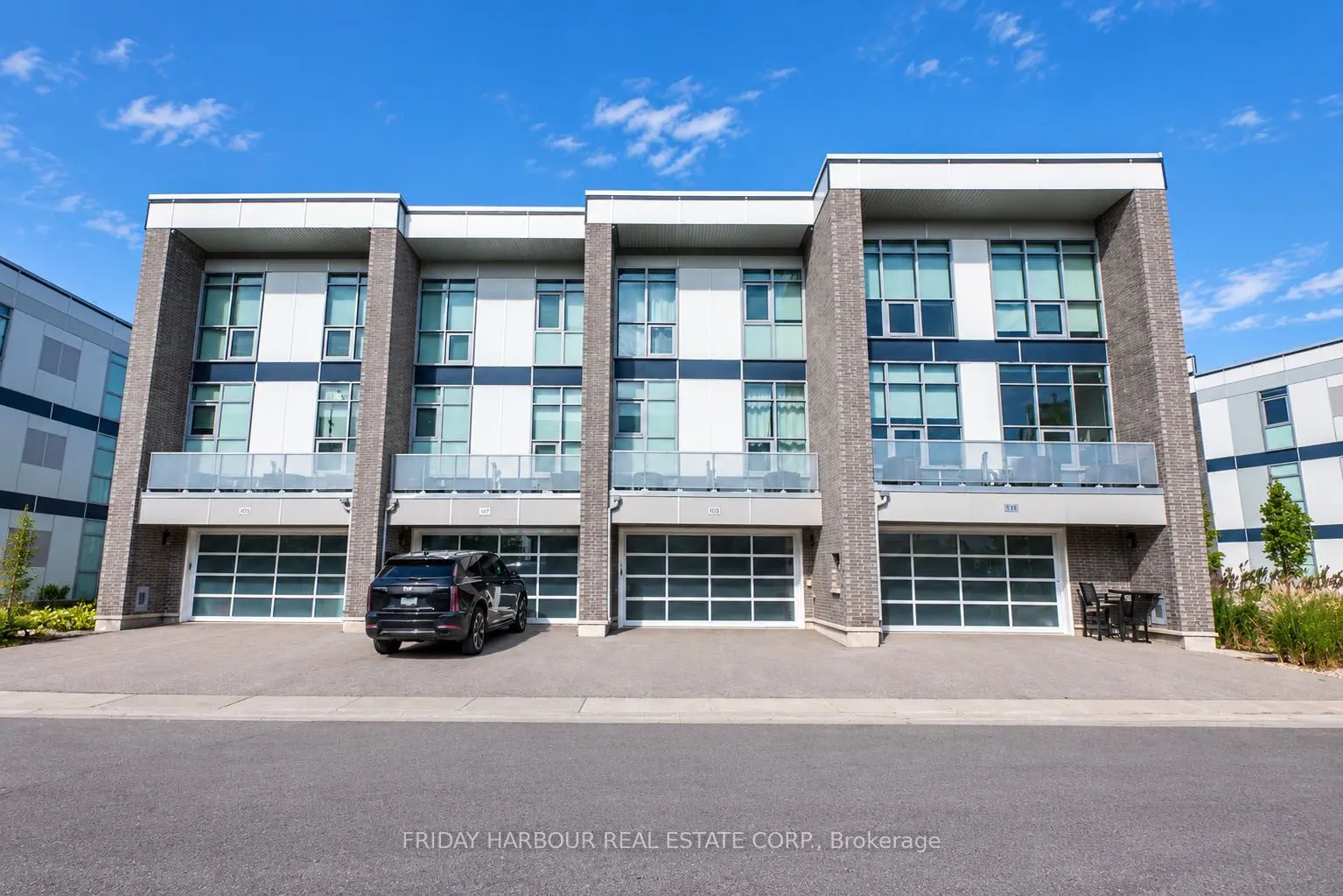 3718 Mangusta Court