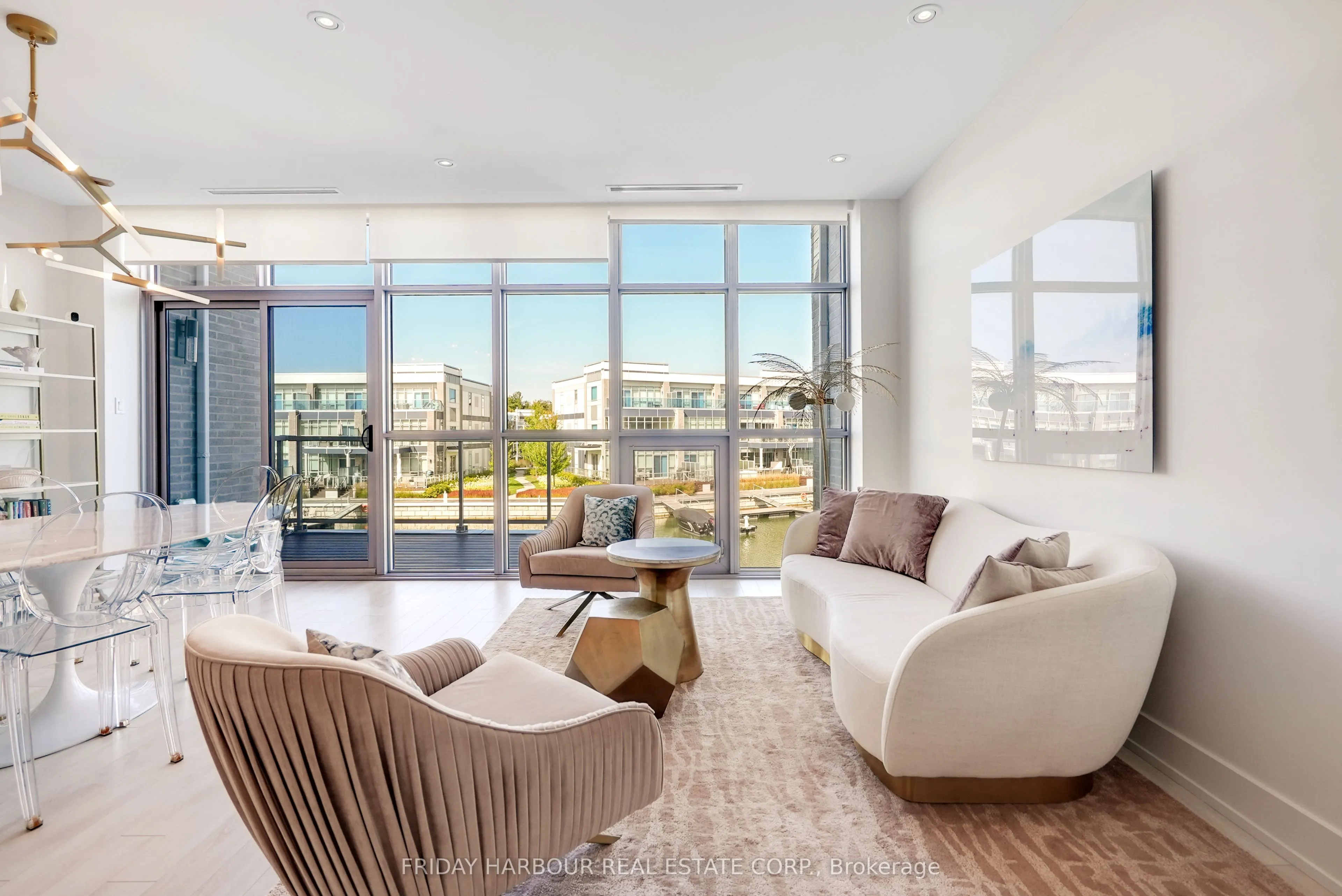 3718 Mangusta Court