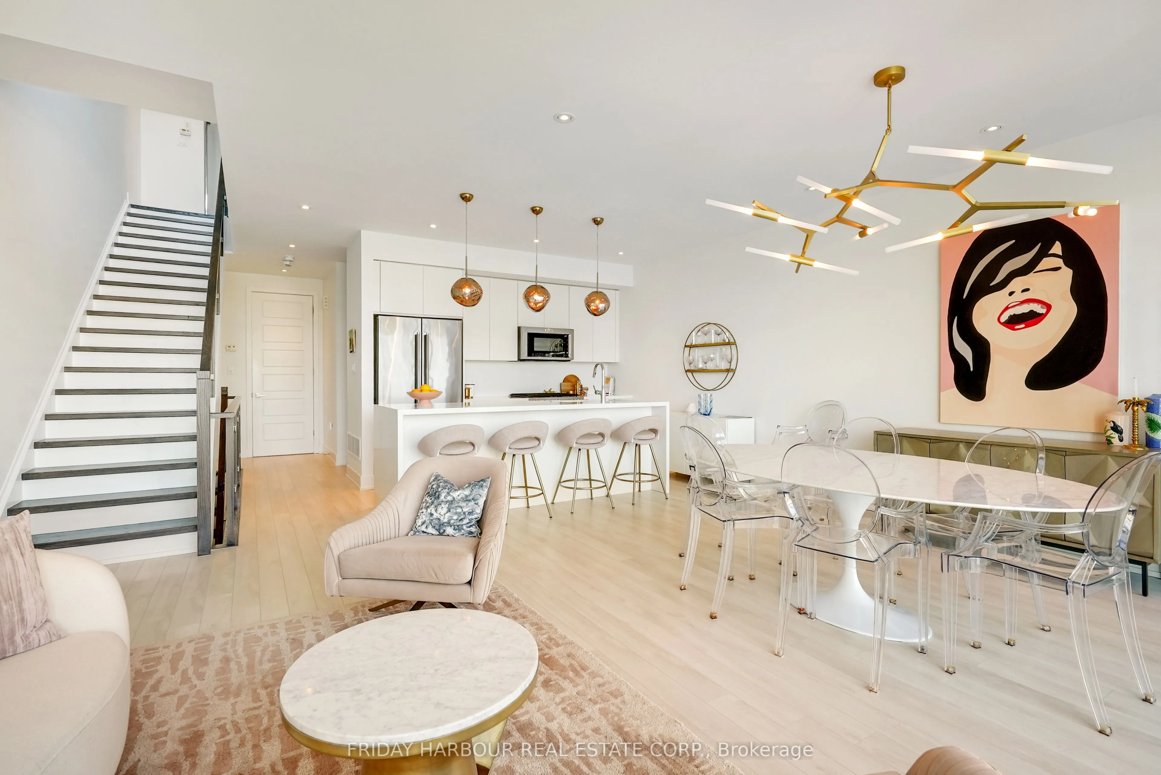 3718 Mangusta Court