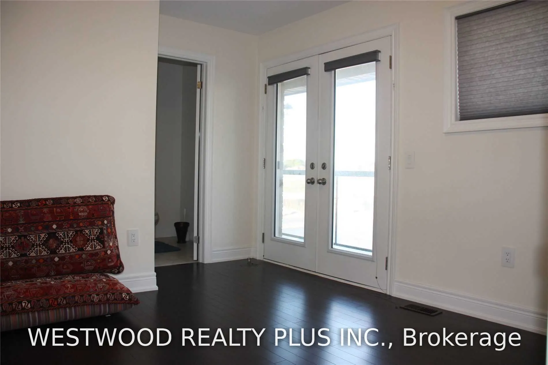 259 Walter English Drive #Top 2 Floors