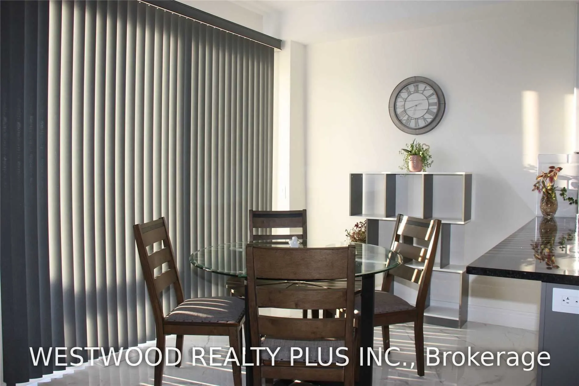 259 Walter English Drive #Top 2 Floors