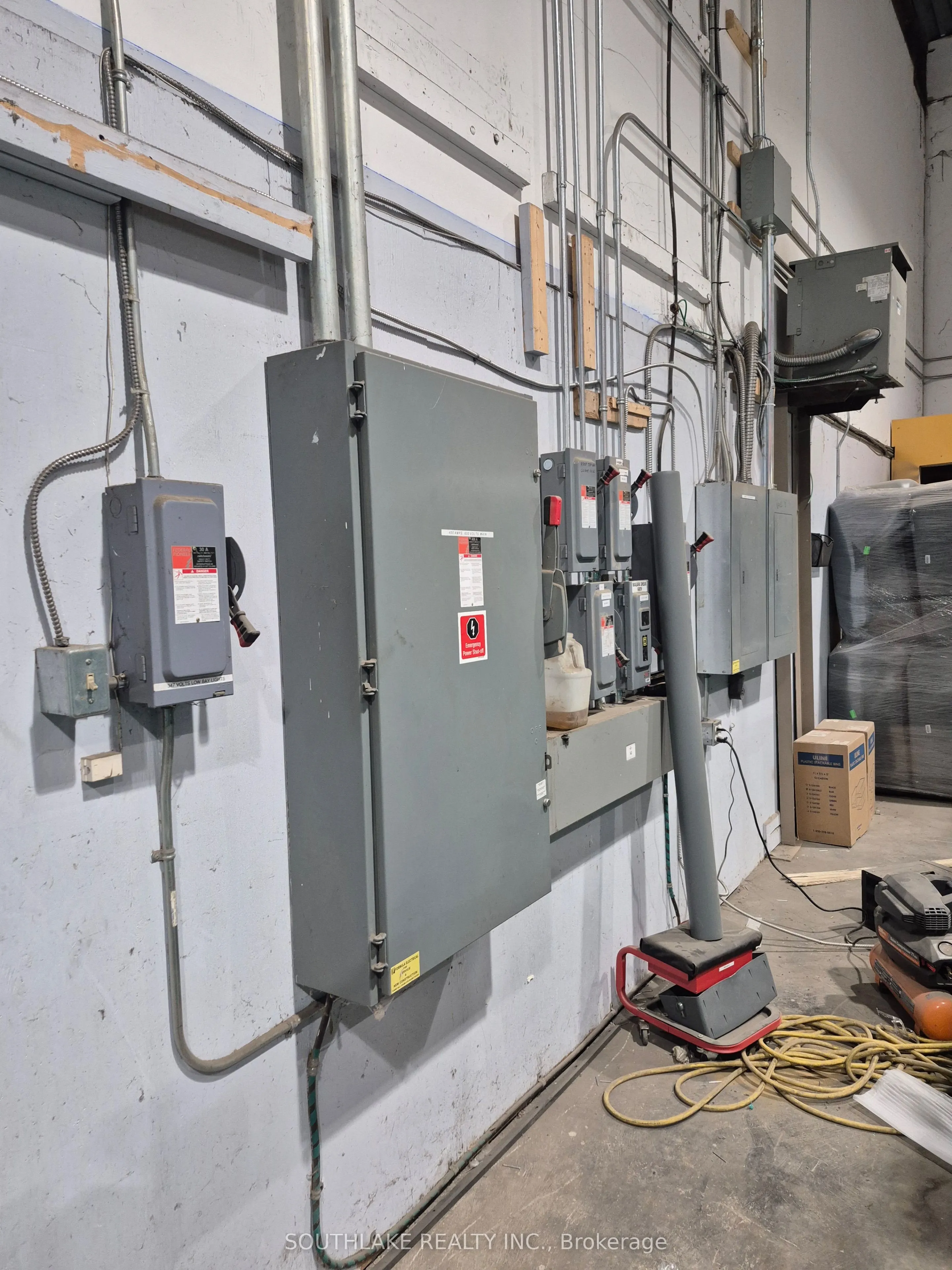 55 Industrial Road #8-9