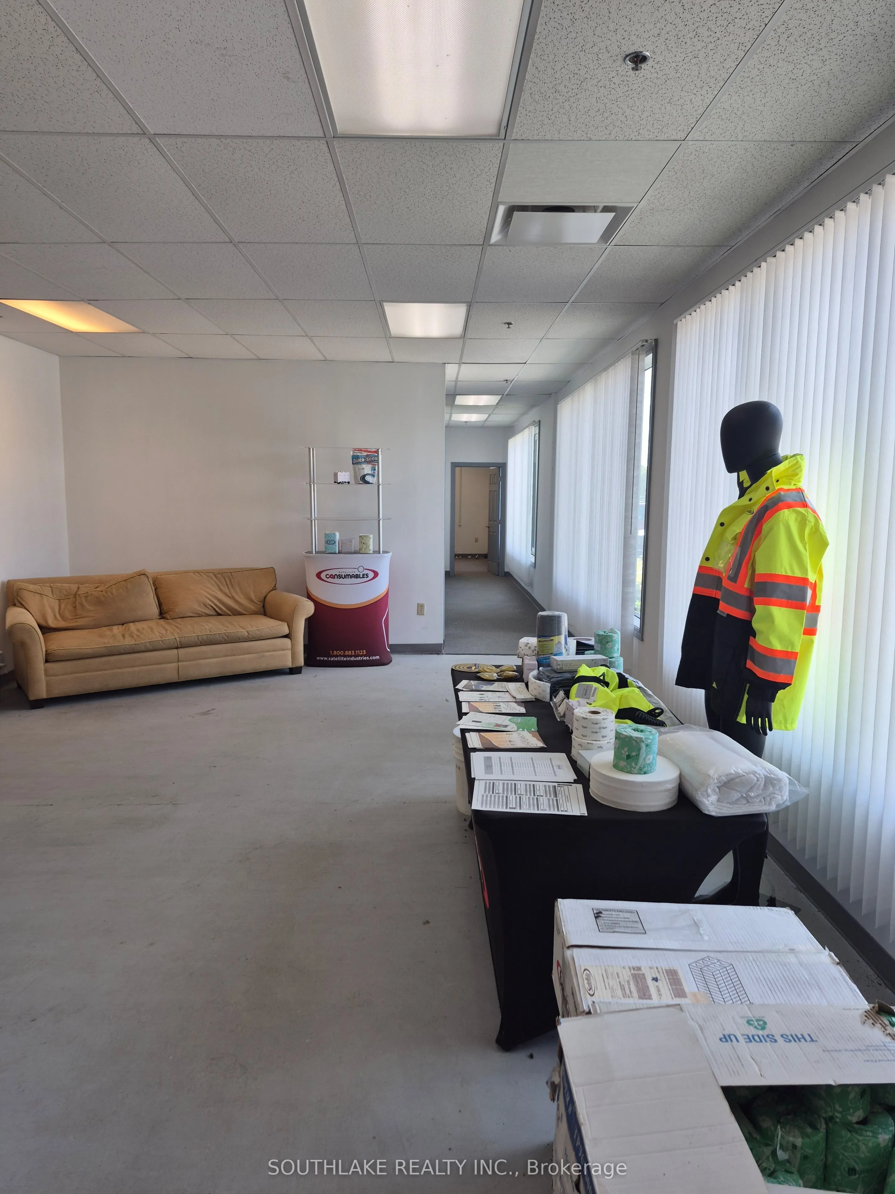 55 Industrial Road #8-9