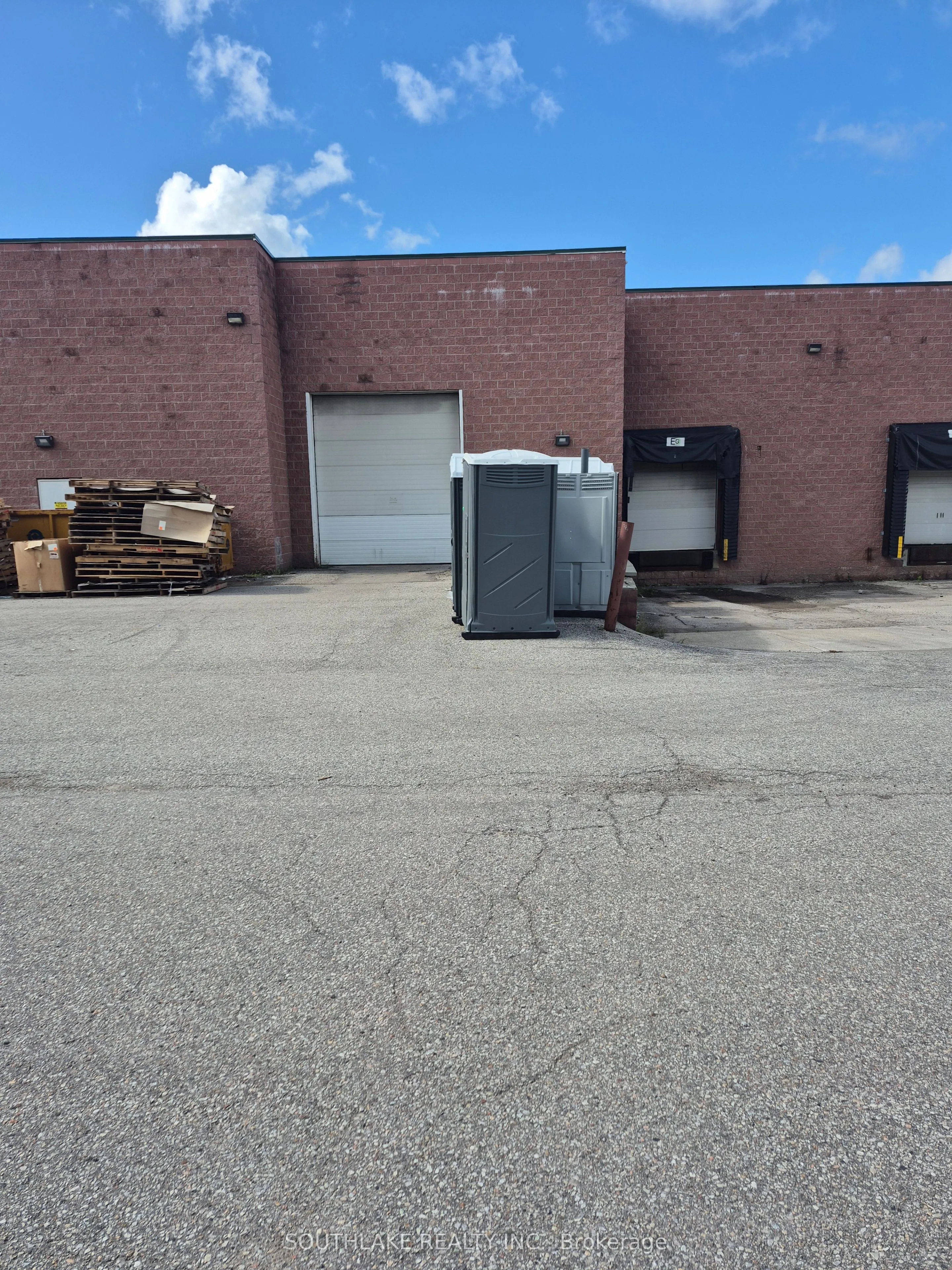 55 Industrial Road #8-9