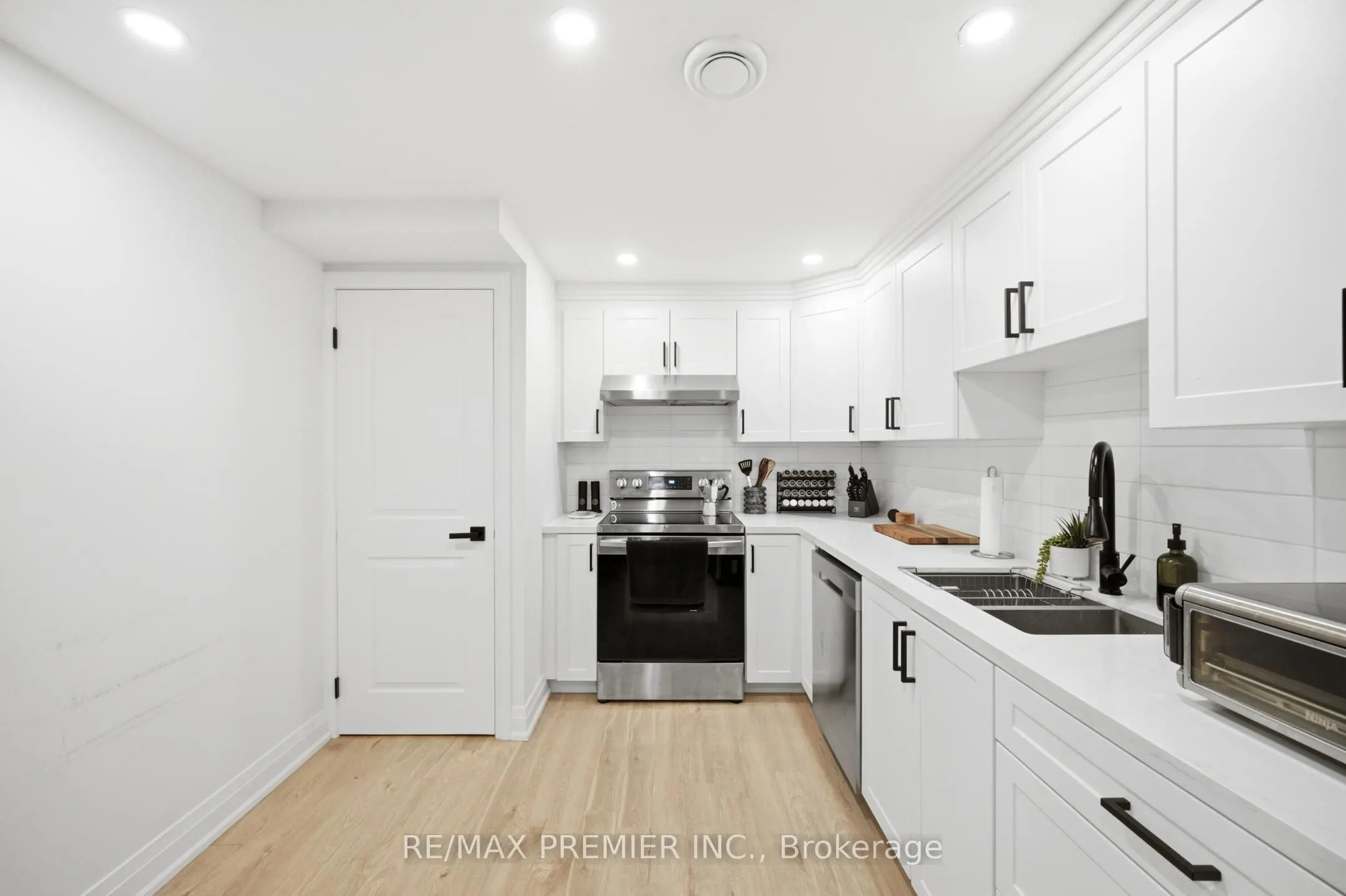 115 William Roe Boulevard