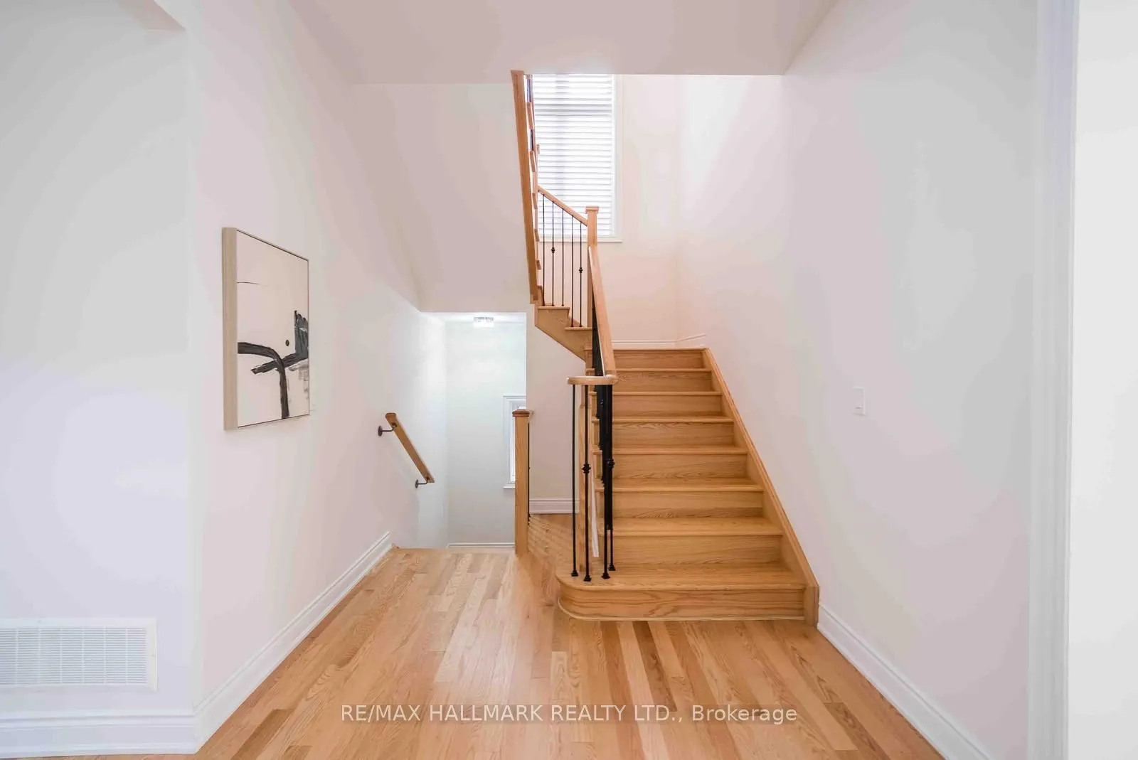23 Carlinds Crescent
