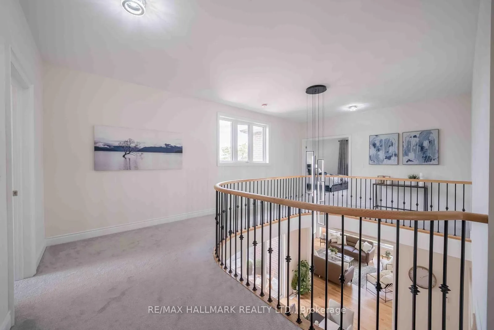 23 Carlinds Crescent
