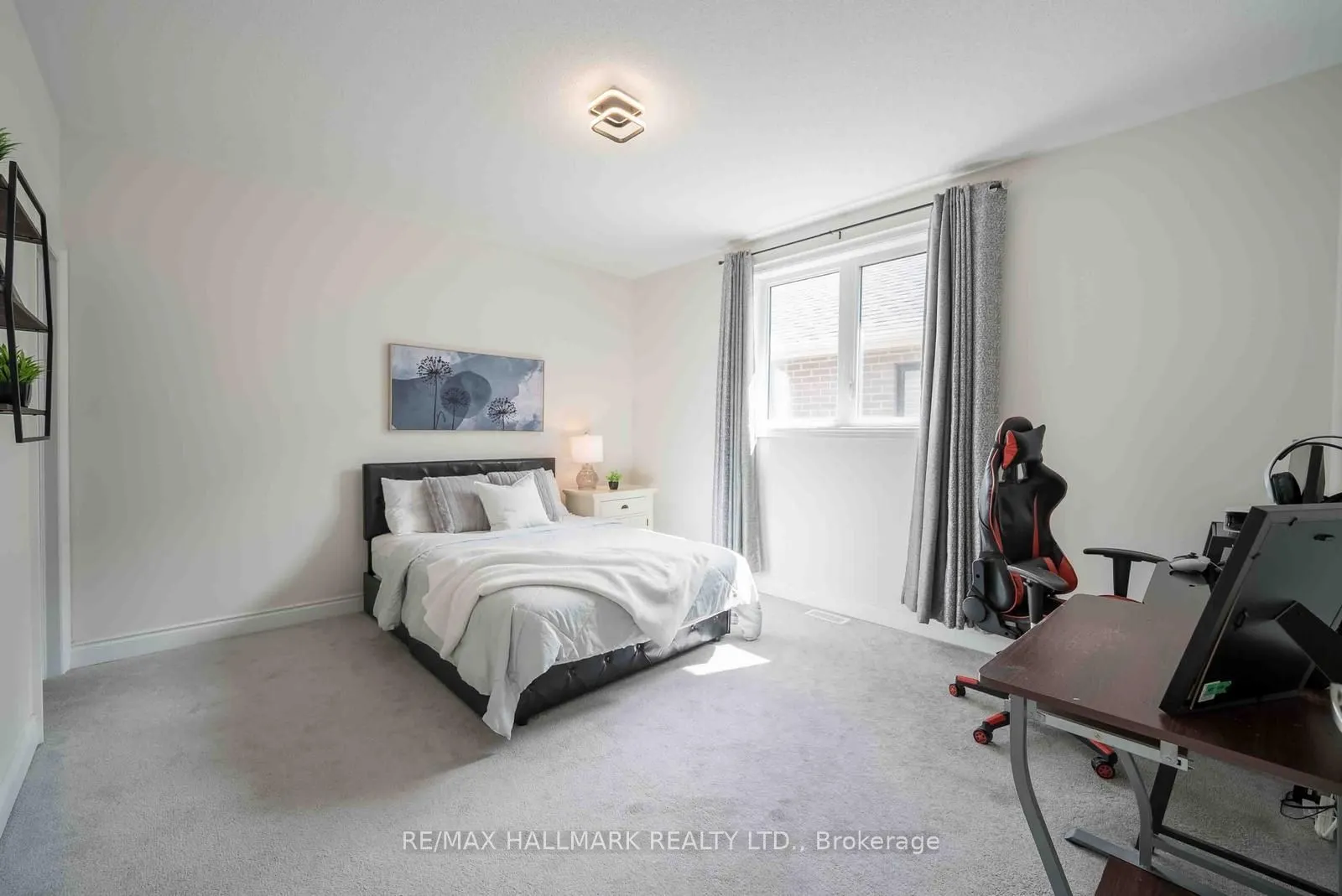 23 Carlinds Crescent