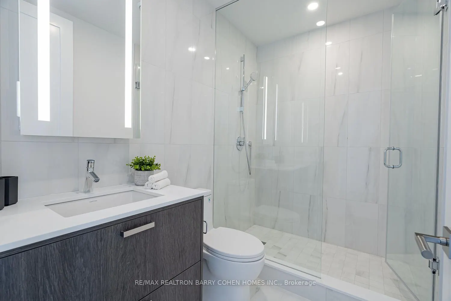 397 Royal Orchard Boulevard #1008