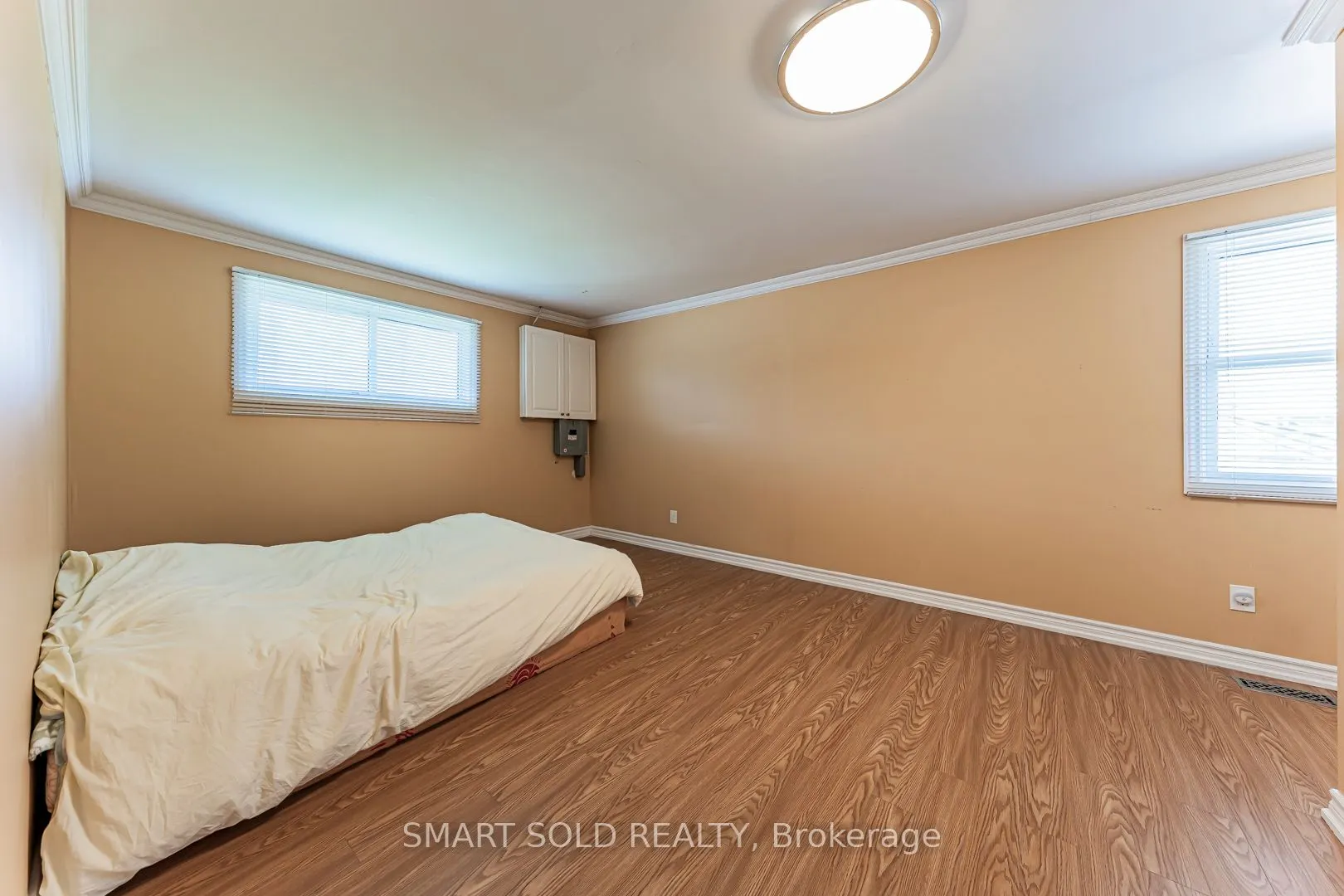831 Norval Road