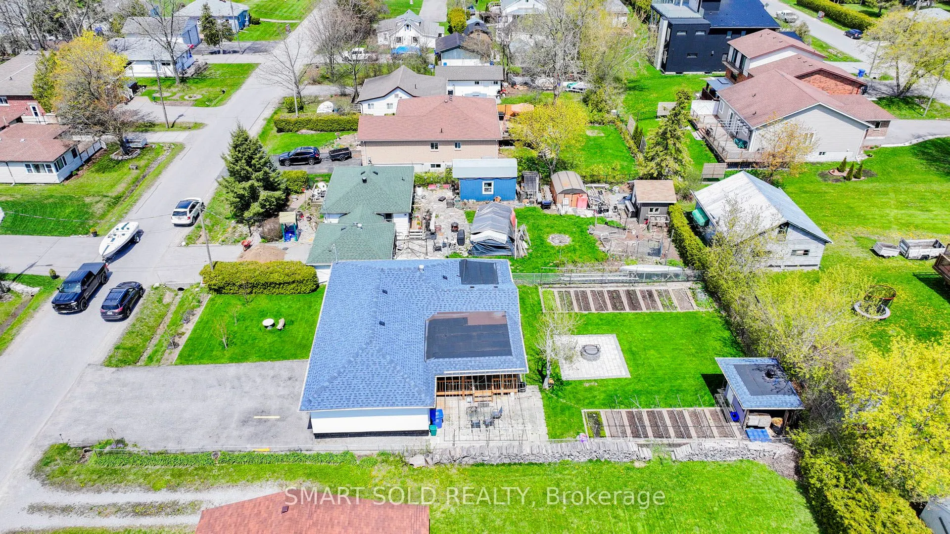 831 Norval Road