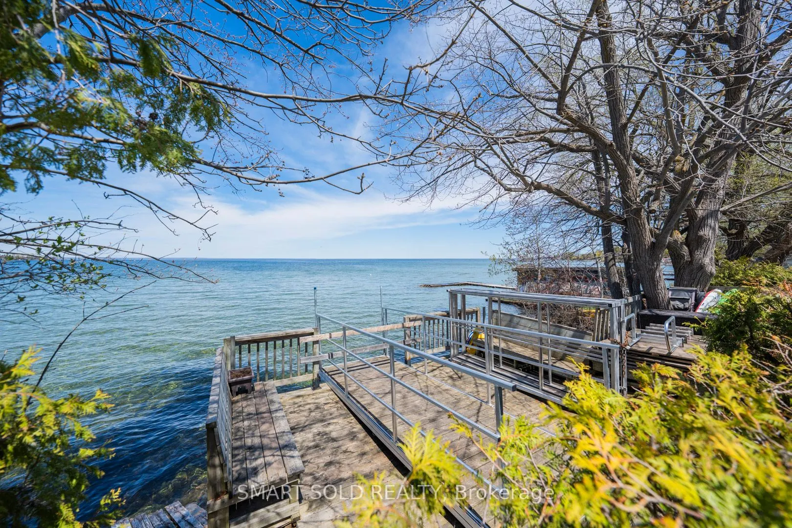 831 Norval Road