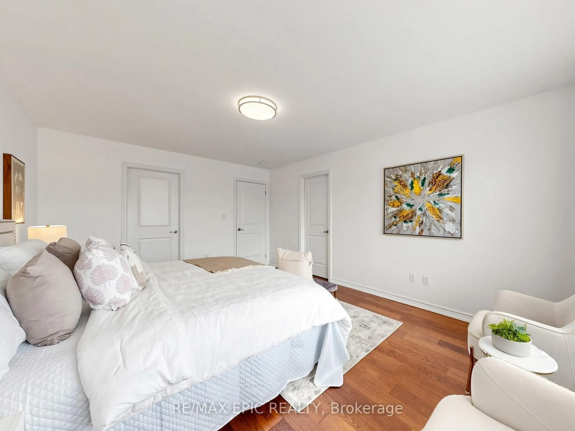 15 Vedette Way