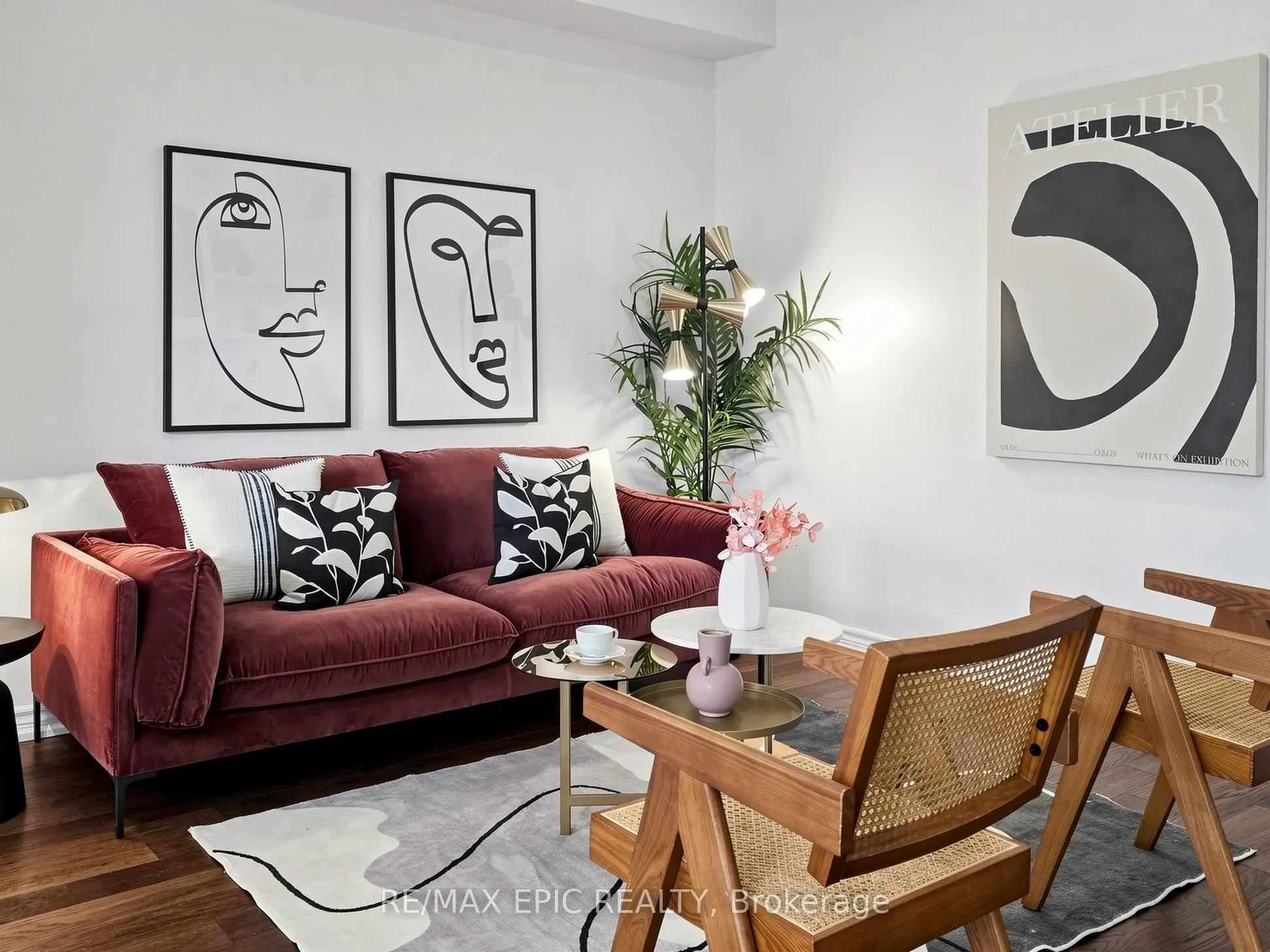 15 Vedette Way