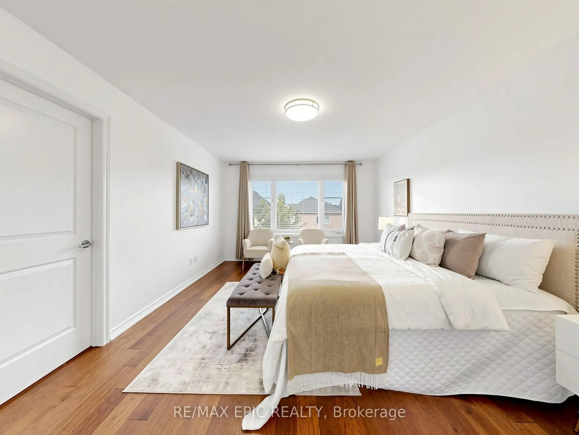 15 Vedette Way
