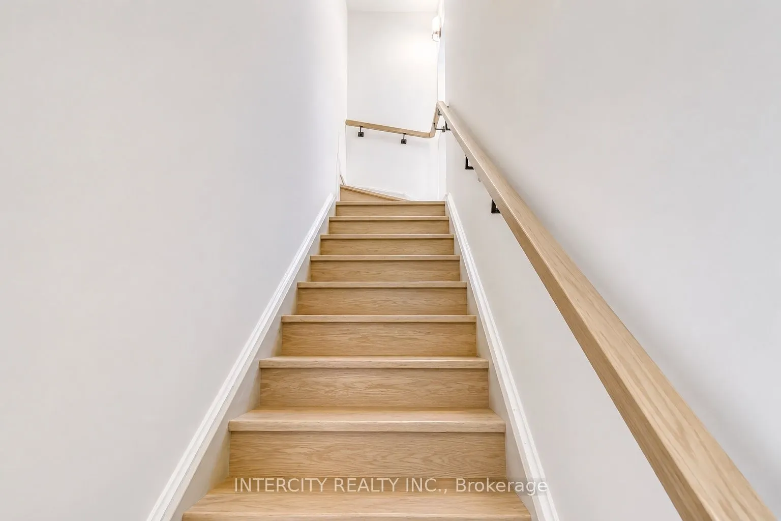 11 David Eyer Road #1504
