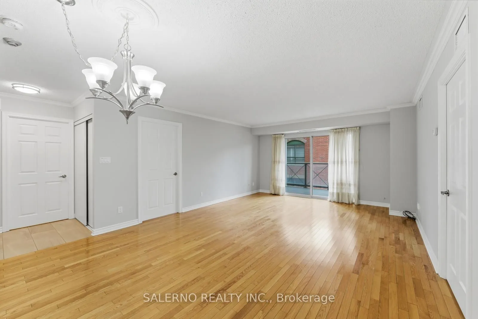 141 Woodbridge Avenue #312