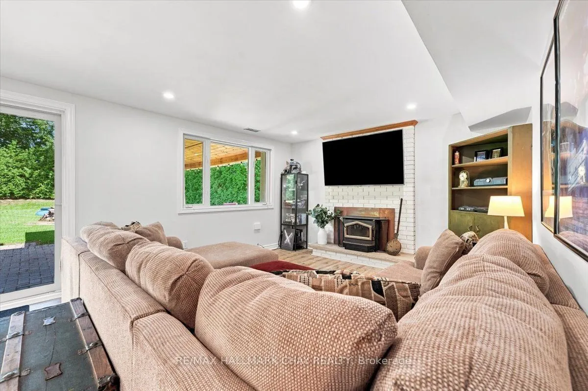 10 Jamieson Drive